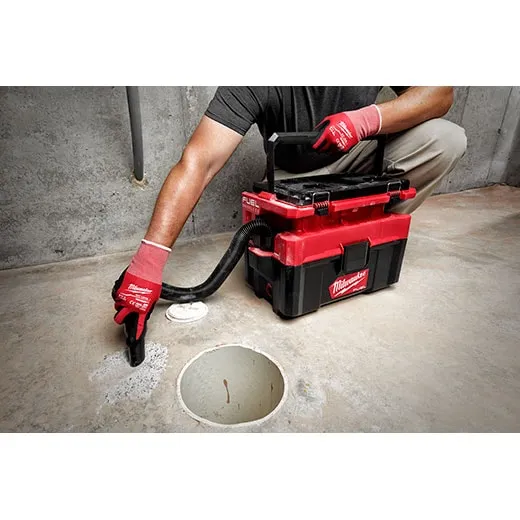 M18 FUEL™ PACKOUT™ 2.5 Gallon Wet/Dry Vacuum