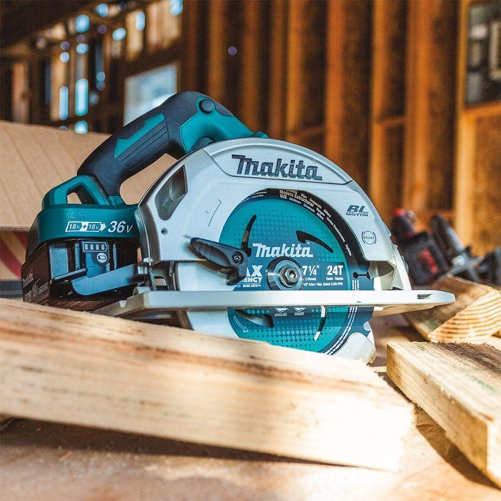 Makita DHS680Z 18V Brushless Circular Saw with 2 x 5Ah Batteries, Charger, Case & Inlay