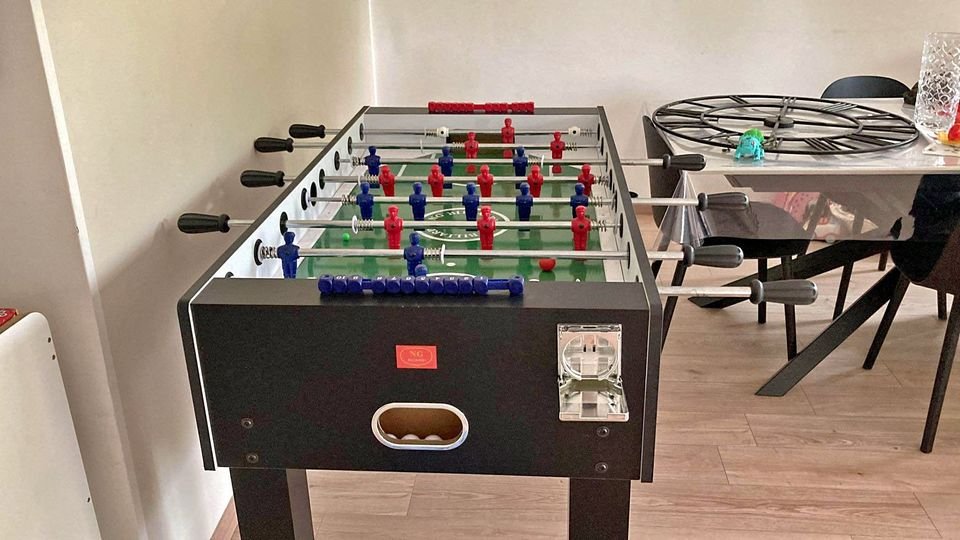 ROBERTO SPORT WHITE LIMITED EDITION PROFESSIONAL TABLE FOOTBALL